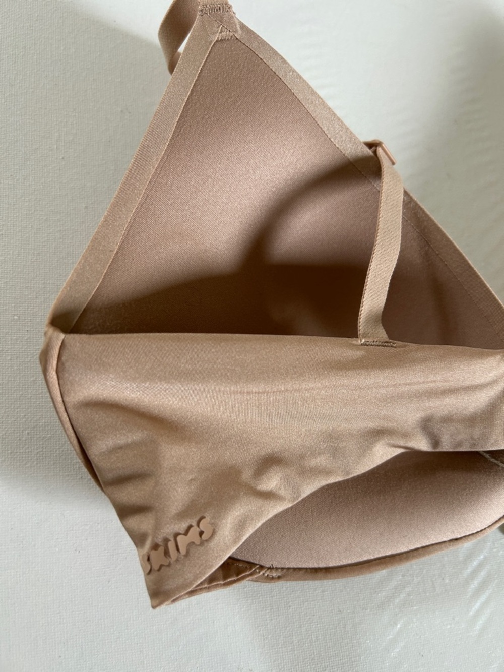 NWT SKIMS Wireless Form Push Up Plunge Bra in Clay - Picture 7 of 12